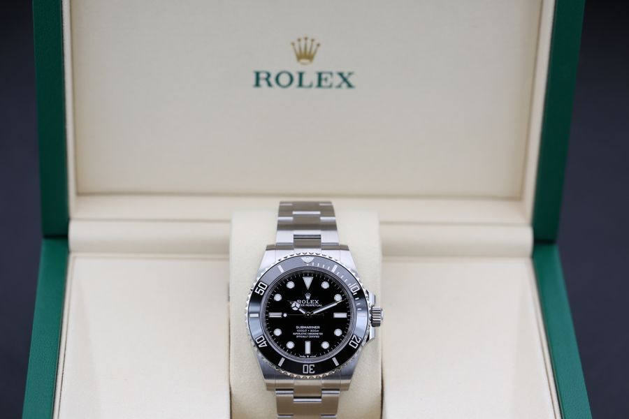 Rolex Submariner 124060